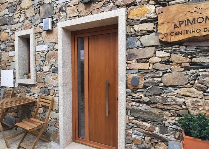 Apimonte O Cantinho Da Maria - Pn Montesinho Tatil Evi