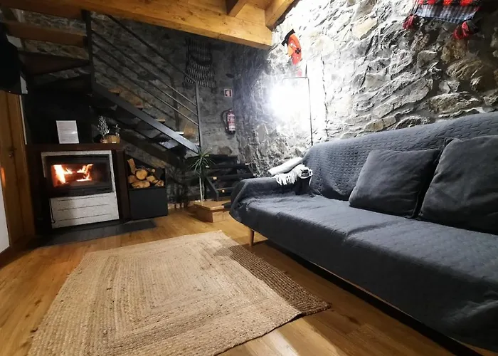 Apimonte O Cantinho Da Maria - Pn Montesinho Ferienhaus *